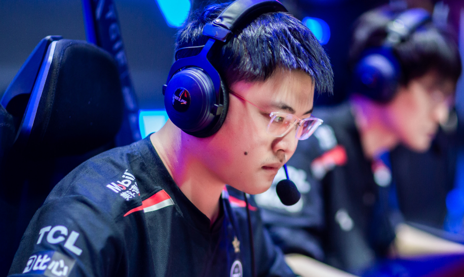 uzi重返rng uzi重返rng