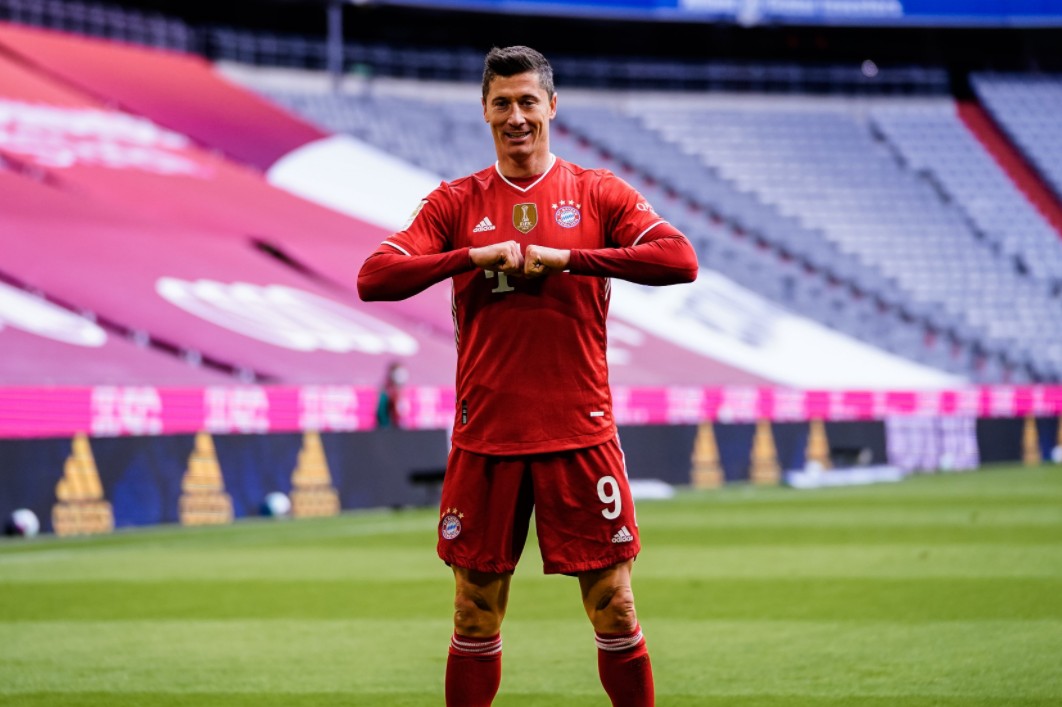 关于塞尔维亚队不断突破！，莱万多夫斯基连续十二场比赛得分超过出色发挥全场沸腾不已的信息-九游平台