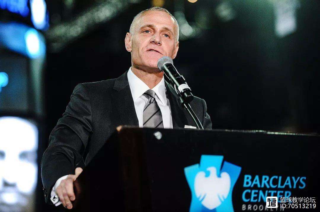 包含社区盾今晨走向成谜；广东宏远刷新队史纪录；引发热议；球队文化再被提及的词条